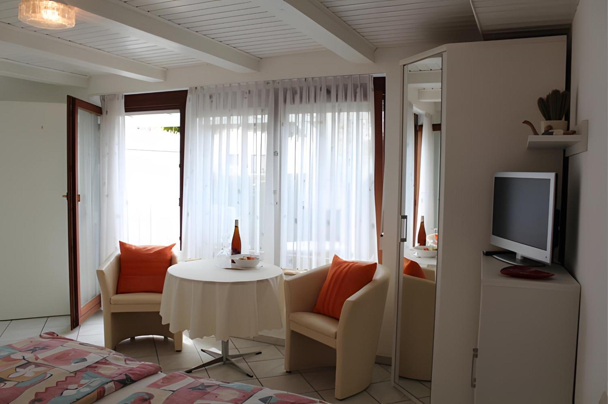 Hotel Garni Vitamari Wasserburg am Bodensee Exterior photo